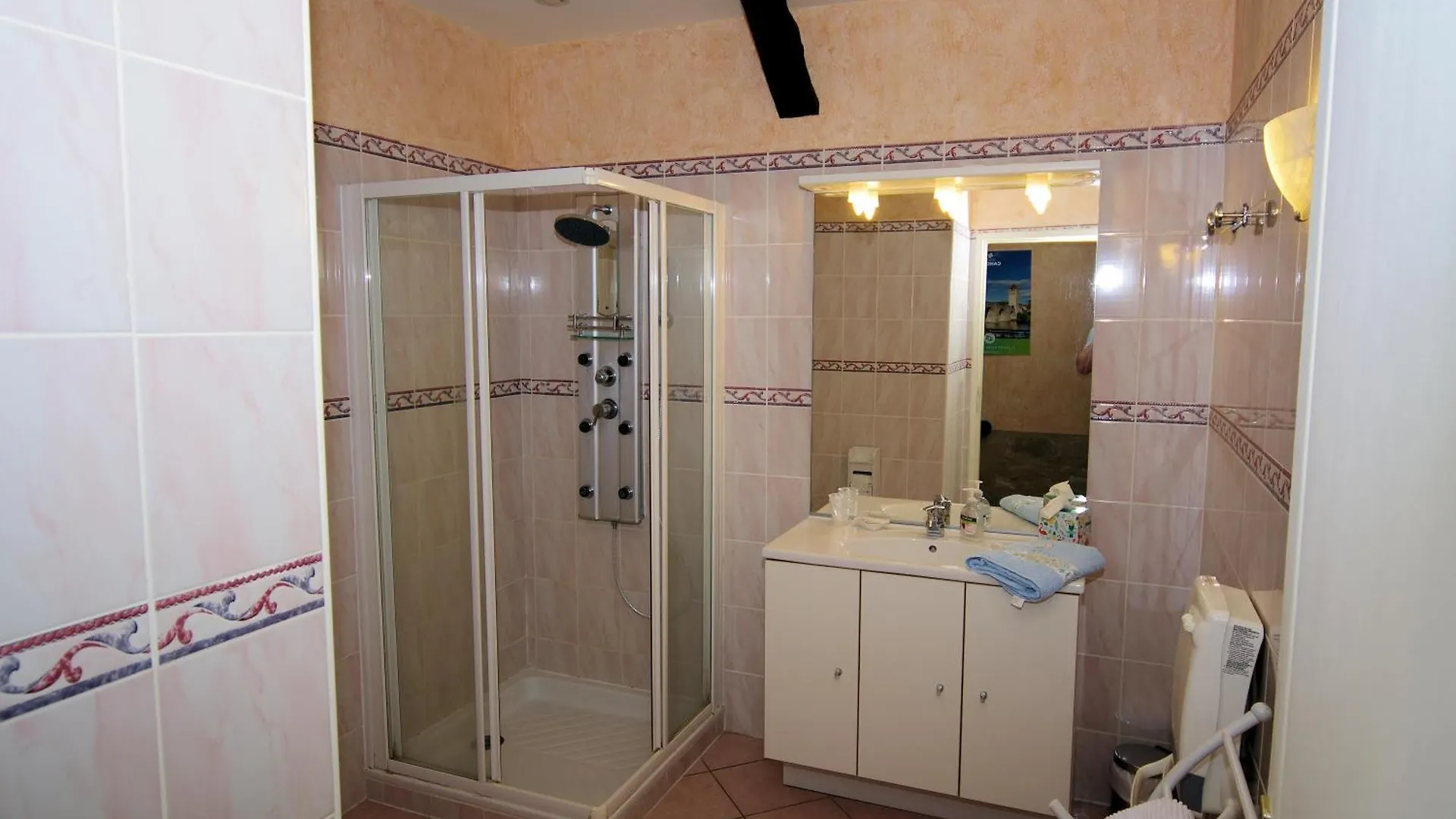 Guest house Le Domaine De L'Escadasse Faycelles